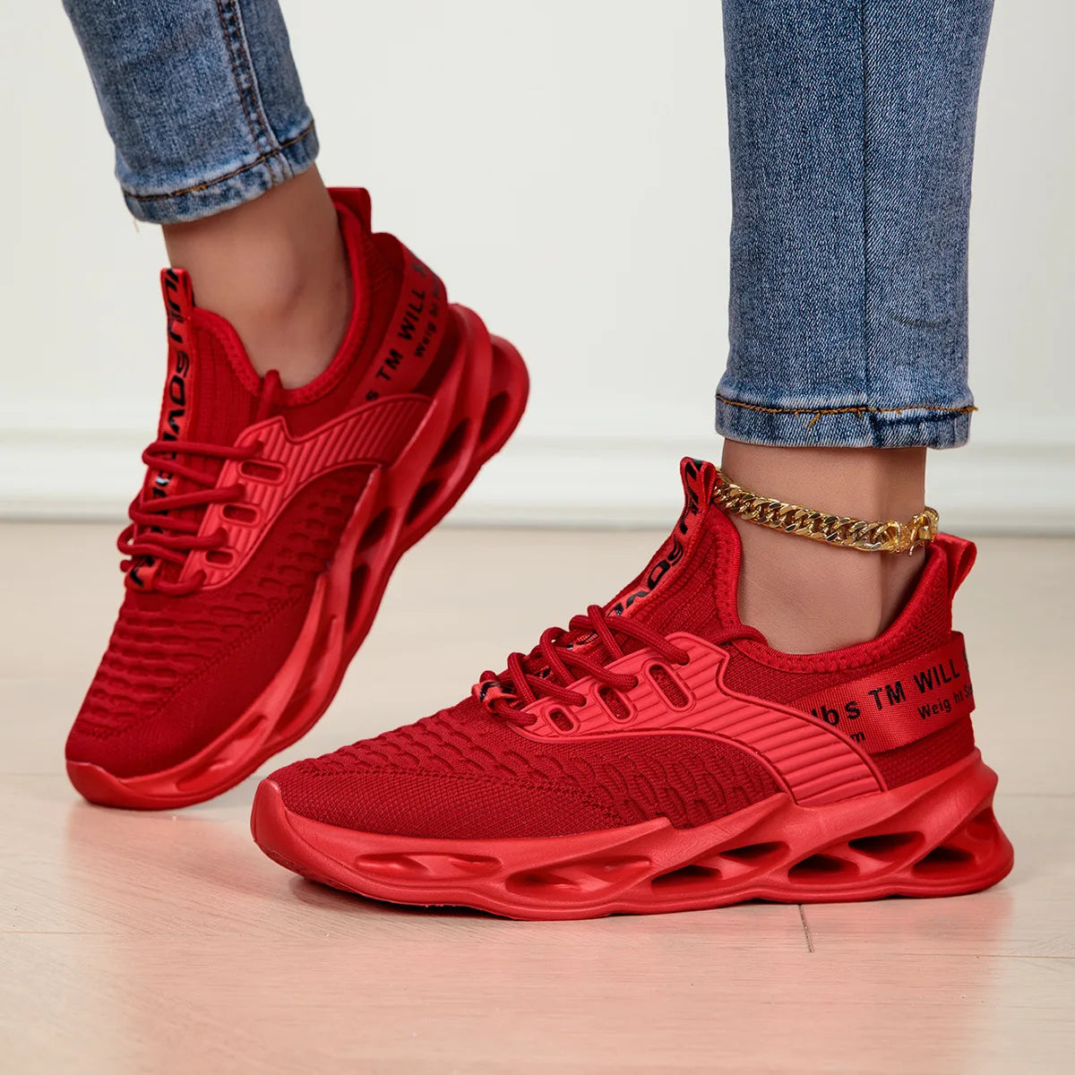 Promotion Sales Sneakers Men Breathable Mesh Lightweight Blade Sport Running Shoes