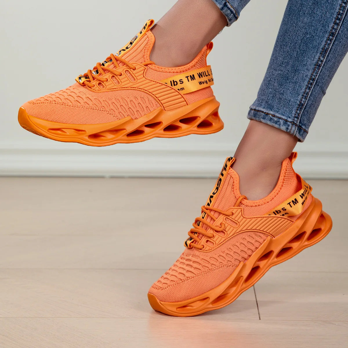 Promotion Sales Sneakers Men Breathable Mesh Lightweight Blade Sport Running Shoes